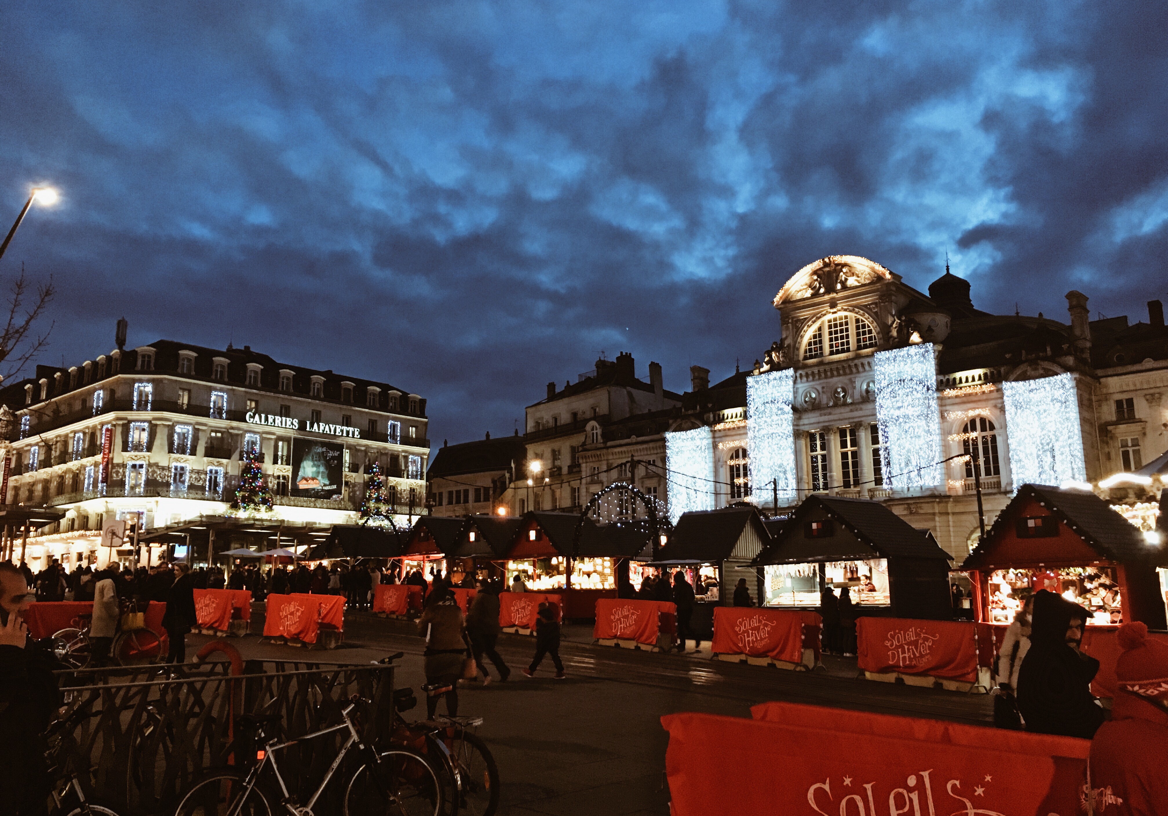 490ffffb-ccb7-4119-a6d2-4c21ed69a773-1